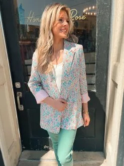 Honeysuckle Rose Boutique Gardenia Blazer