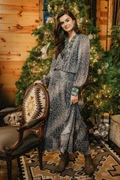 Double D Ranchwear Winter Axis Skirt -Skirt Sales Store T3541WinterAxisBlouse S1738WinterAxisSkirt Filter 2 2000x 47cd152b 0c72 4cc3 a0d3 66b71fd55dbd