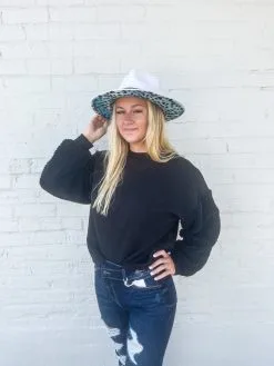 Honeysuckle Rose Boutique Layla Black Sherpa Sweatshirt -Skirt Sales Store image 6092d6f1 2dc8 4a91 a5ae d3ab7138789d