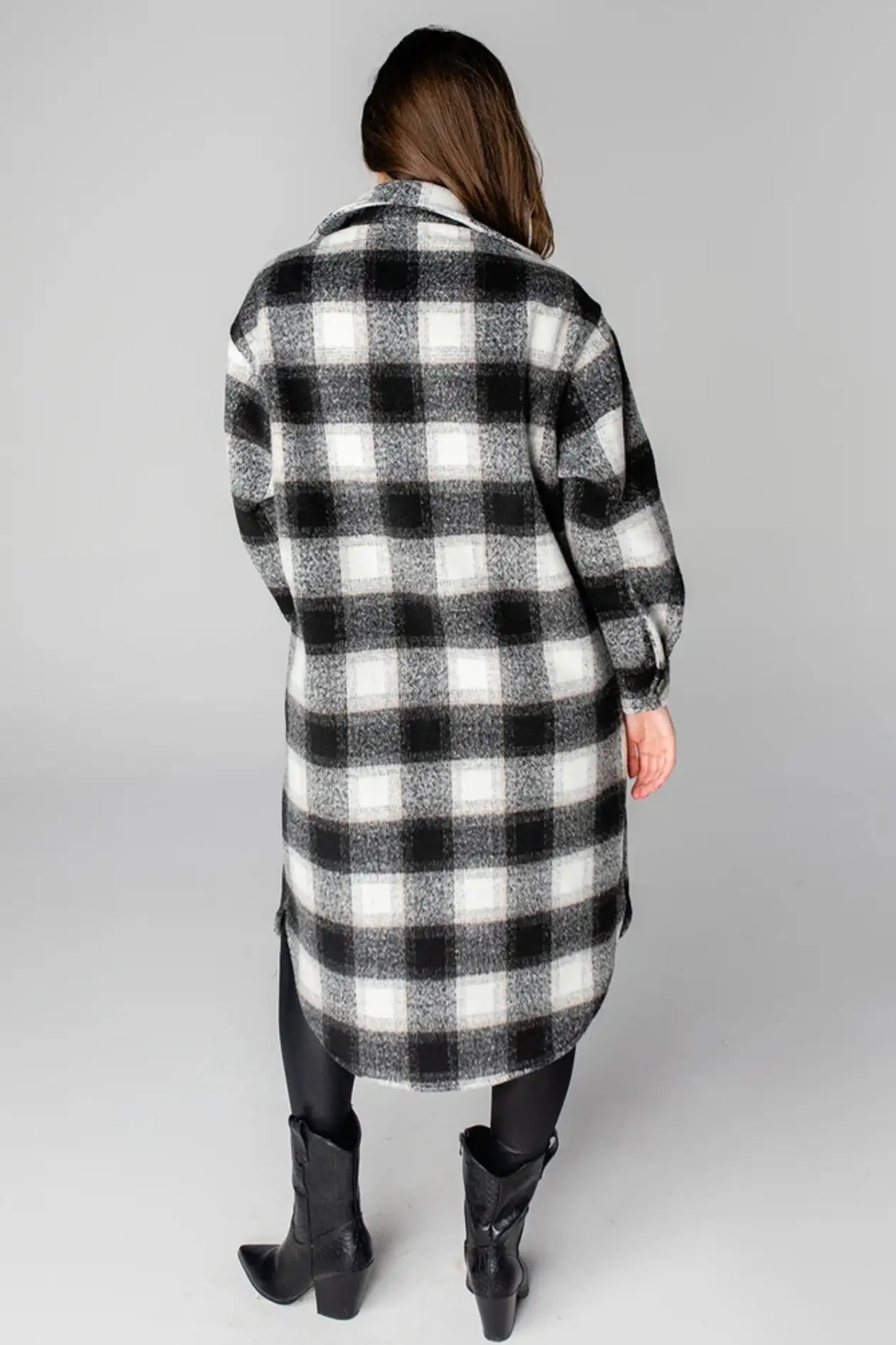 Buddy Love Rocky Long Plaid Shacket - Black 6 Buddy Love Rocky Long Plaid Shacket - Black - Image 4
